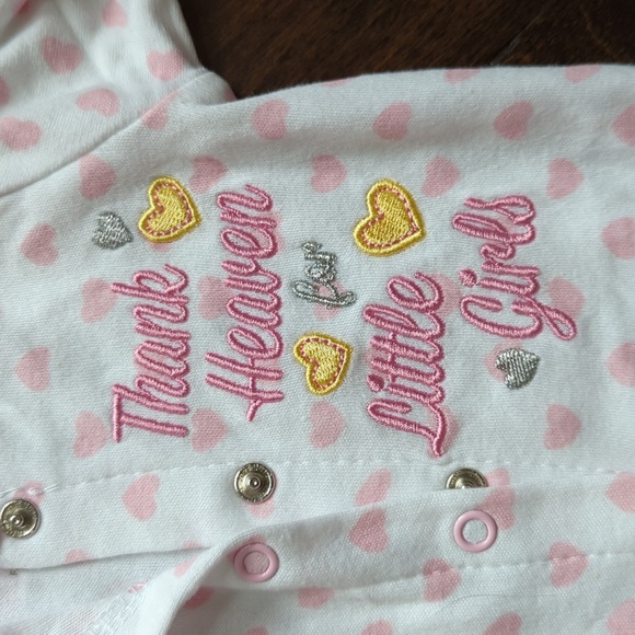 Set of 4 newborn footie sleepers - Picture 4 of 9